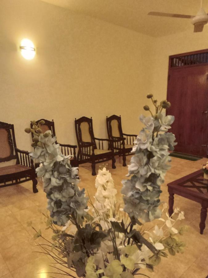 Sky Bloom Bed and Breakfast Homagama Exterior foto
