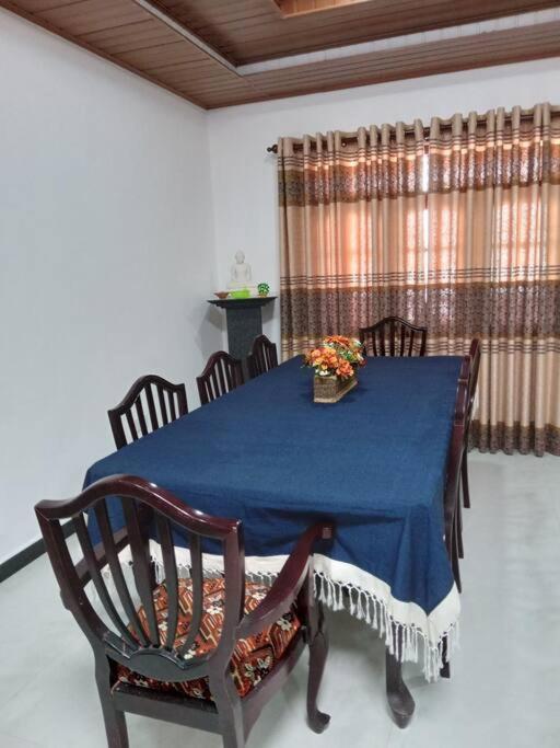 Sky Bloom Bed and Breakfast Homagama Exterior foto