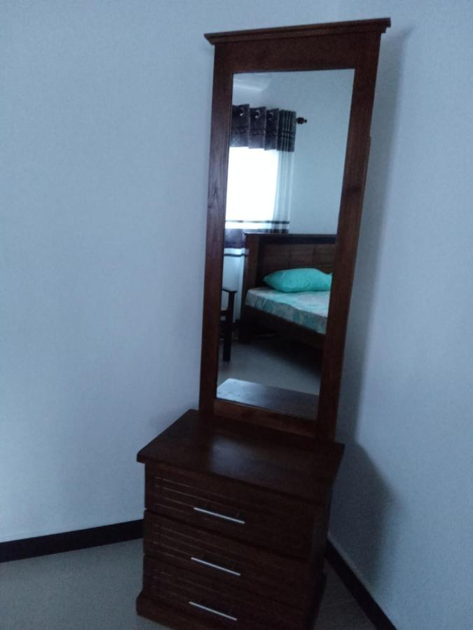 Sky Bloom Bed and Breakfast Homagama Exterior foto